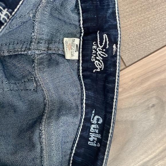 Silver Suki capris - Picture 3 of 4